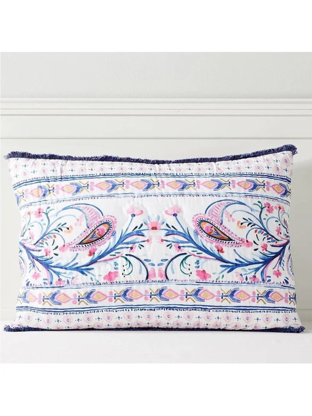Pottery Barn Teen Avery Pink Paisley Quilt Set with a Sham Twin